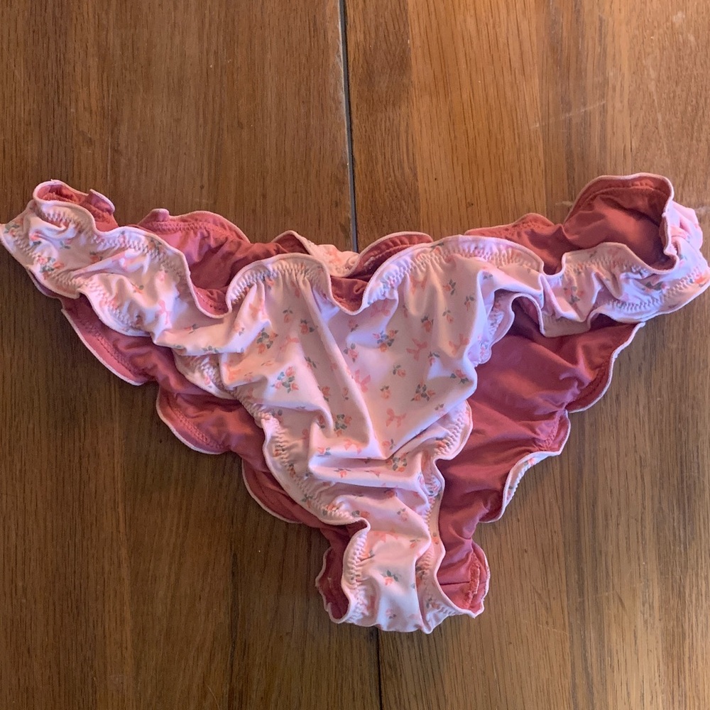 Kitty & Vibe Pink Floral Ruffled Bikini Bottom XL1